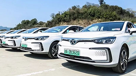 北汽與滴滴合力發(fā)展智慧出行 京桔萬臺EU5網(wǎng)約車首批交付