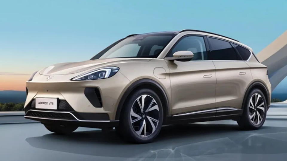 極狐 阿爾法T6正式上市｜官方指導價19.58萬元！